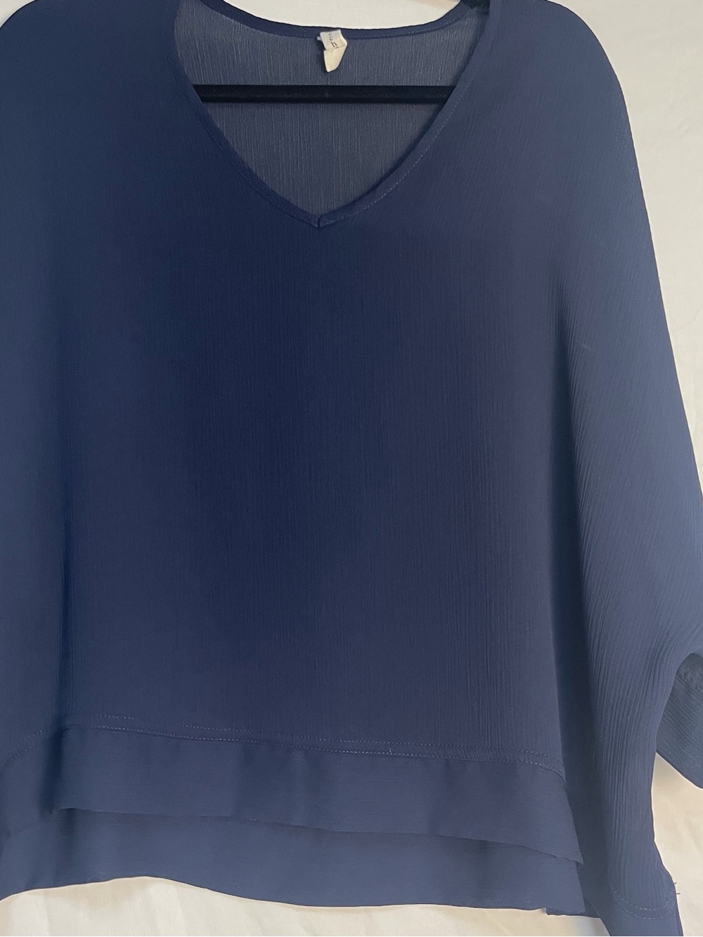 TYCHE Navy Blue Oversized Crinkle Blouse Medium Made USA Dolman Sleeve Boho